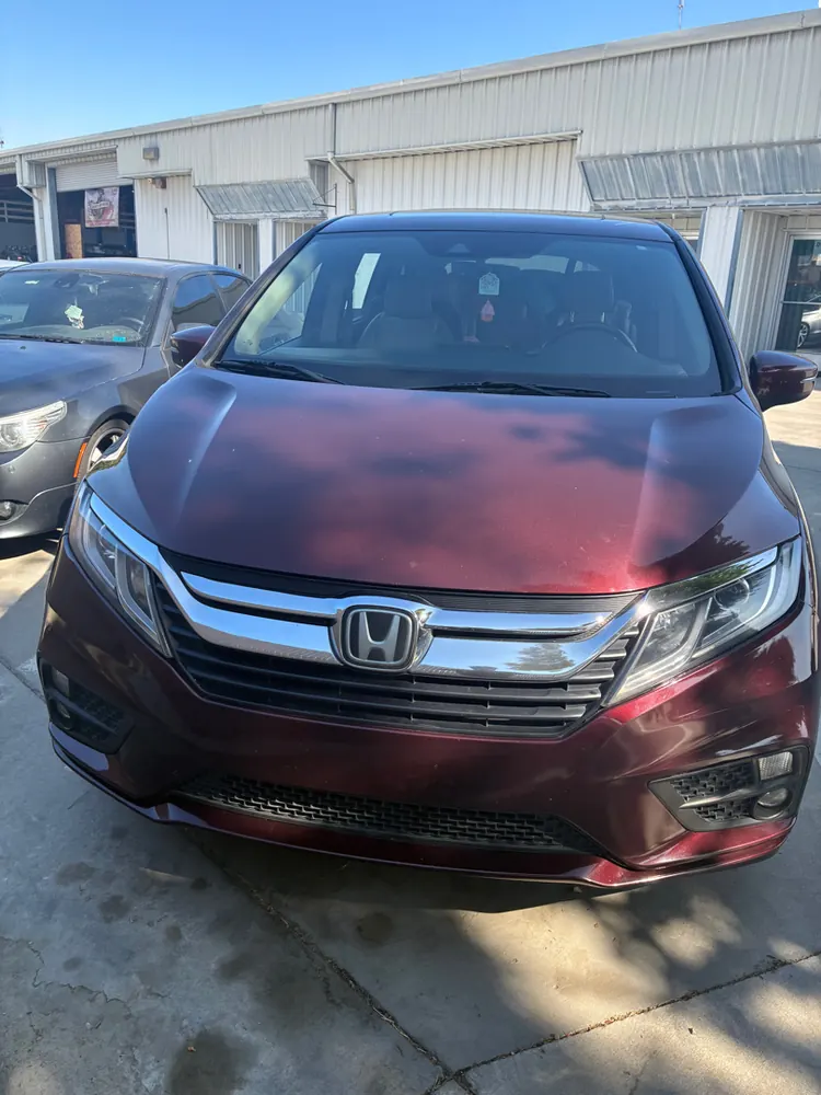 Honda Odyssey at the Supercanic shop in San Jacinto CA for idler pulley service
