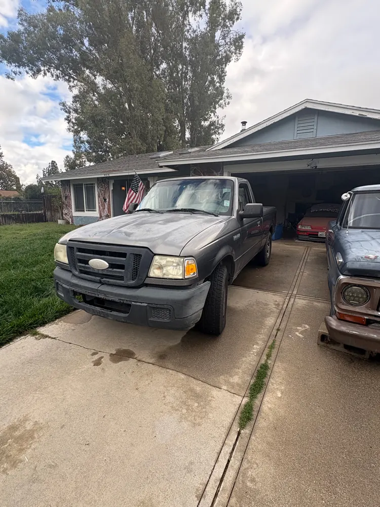 Ford Ranger in a Hemet CA driveway for a Supercanic mobile oil change